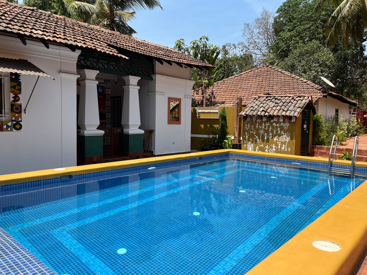 Villa with pool on Quaint Island in North Goa