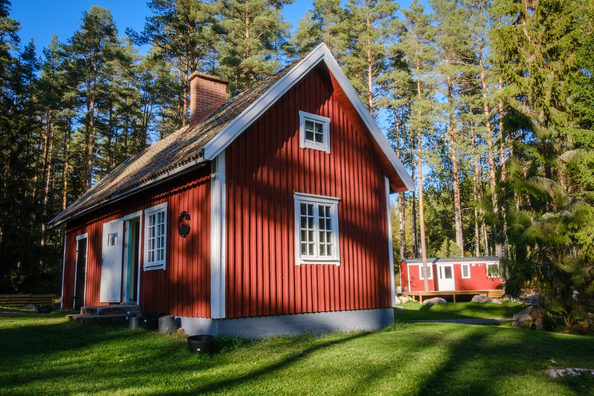 Bränntorp Holiday Houses - Torp