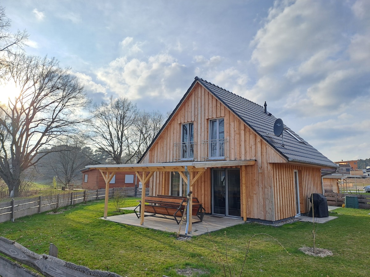 Ferienhaus direkt am See