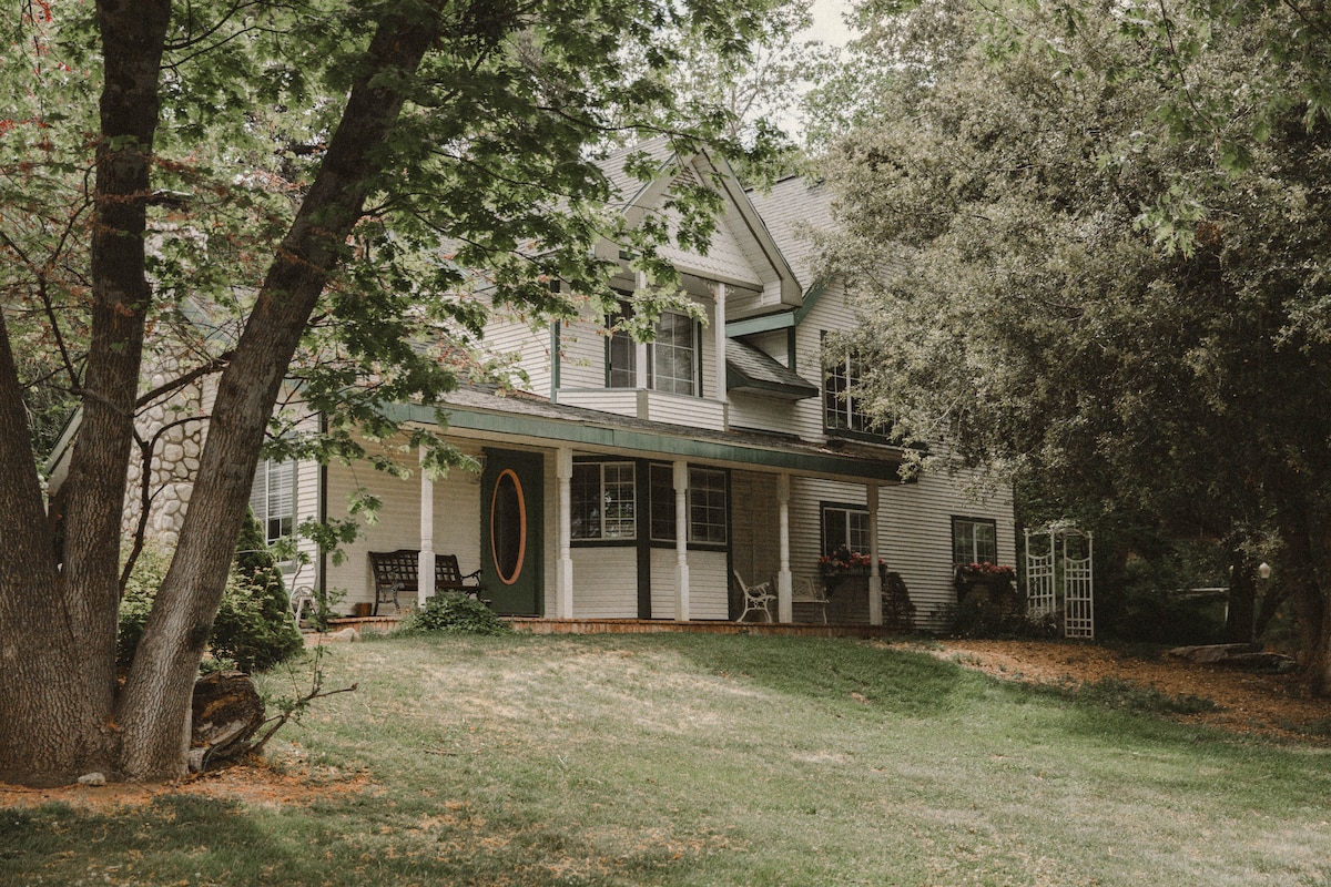 橡树格伦花园别墅（ The Garden House in Oak Glen ）