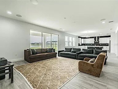 Beautiful Executive Furn. home