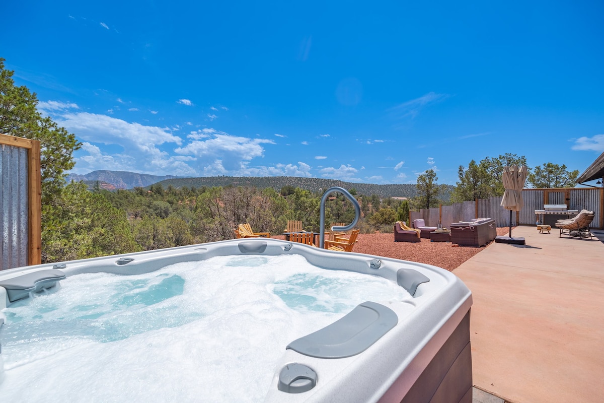 NEW! Views, hot tub, dog friendly, near trails