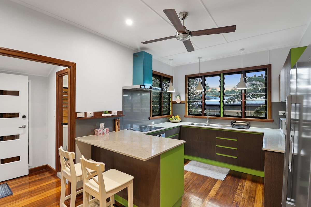 Charming Traditional Queenslander - Close To City