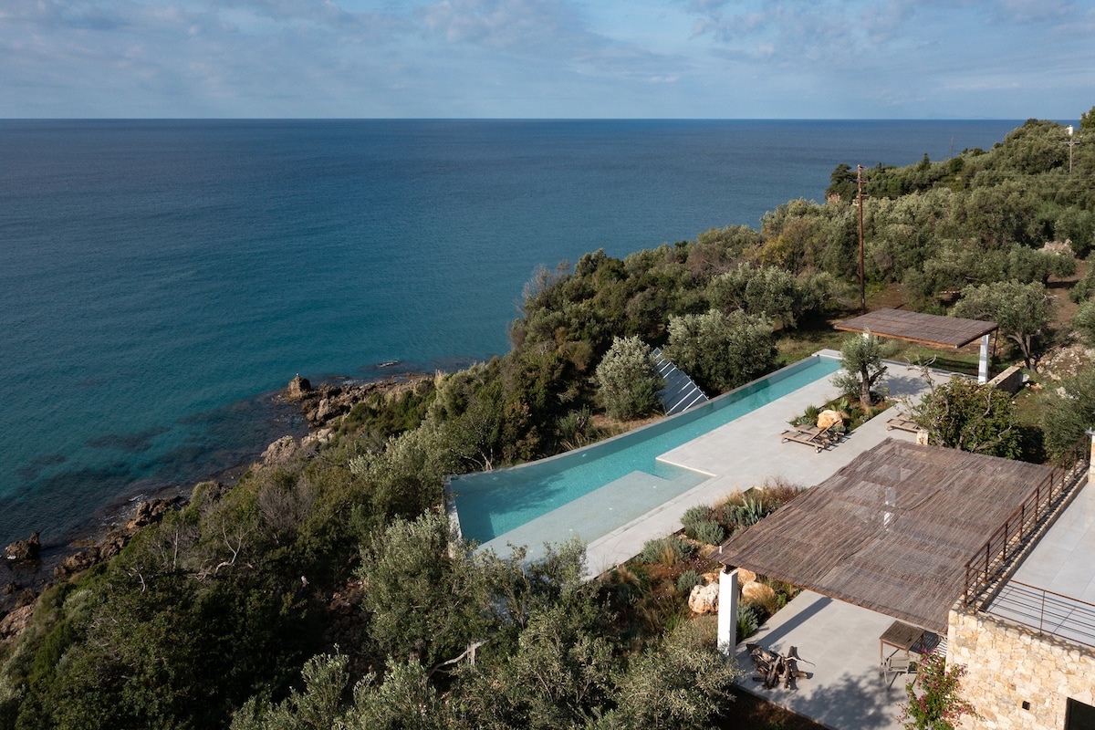 West Coast Luxury Sea Front Villa