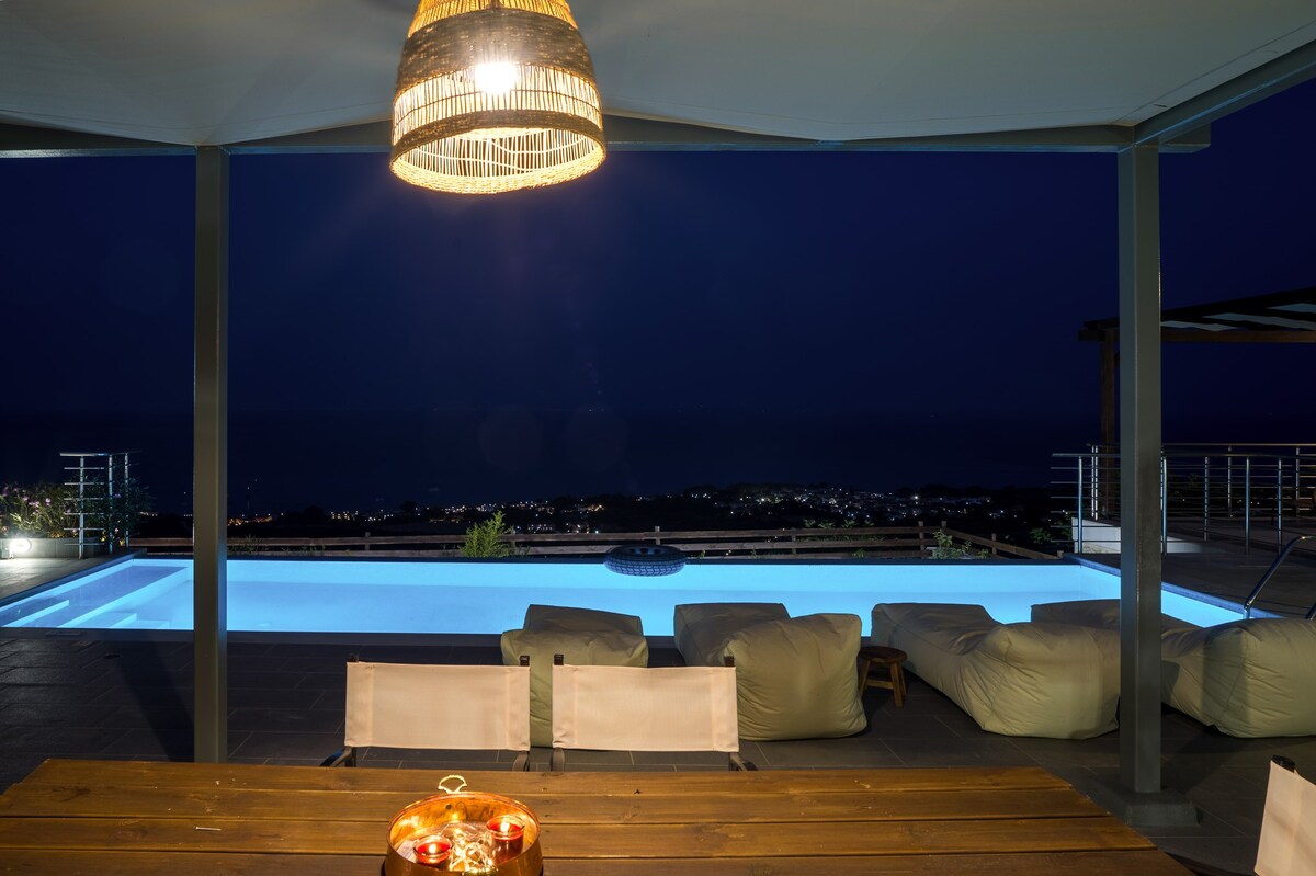 BlueZen Villa - Magical views in luxury & comfort