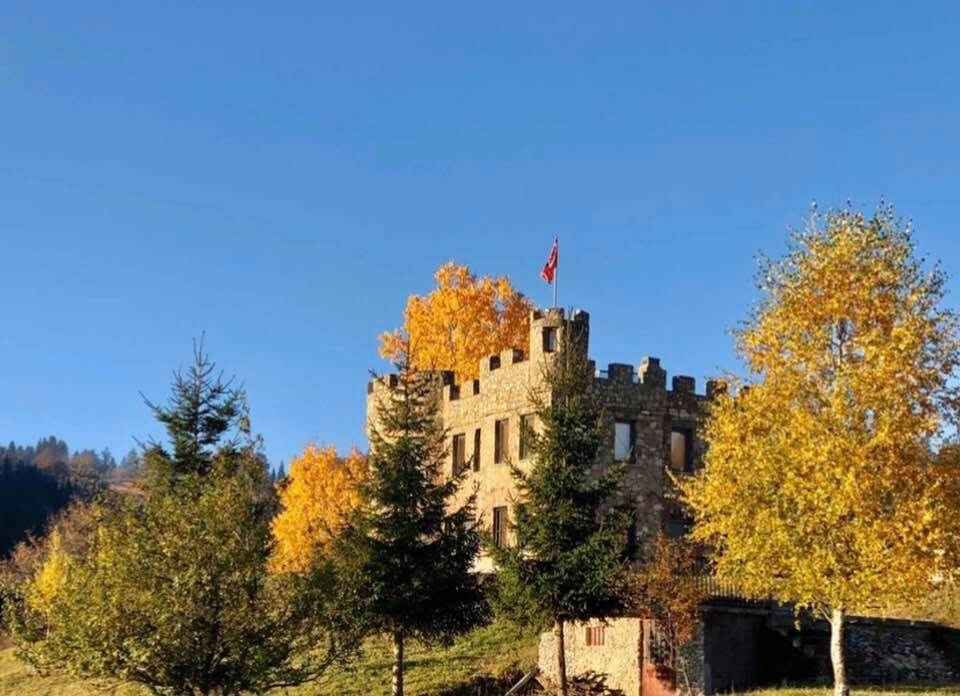 Fortress&Chalet - Dukaj, Rugova