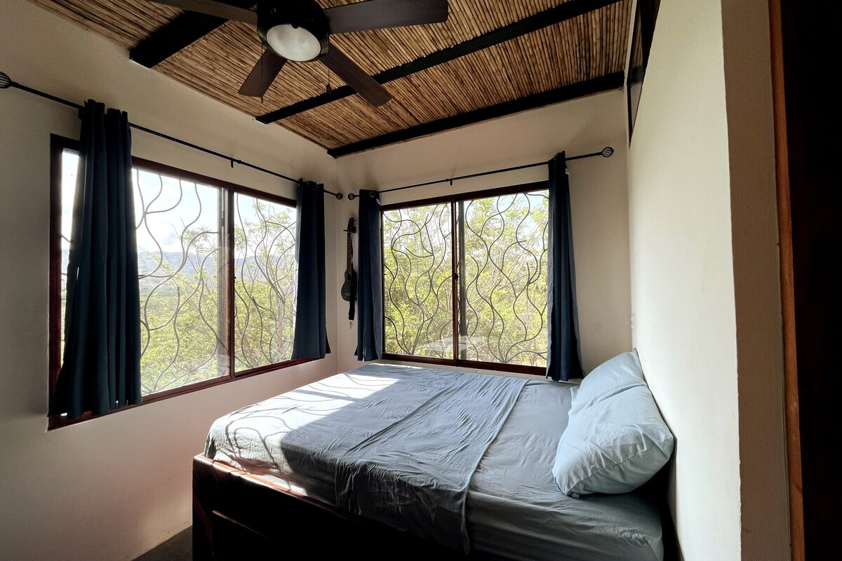 Four Trees Jungle Lodge - Guanacaste Room