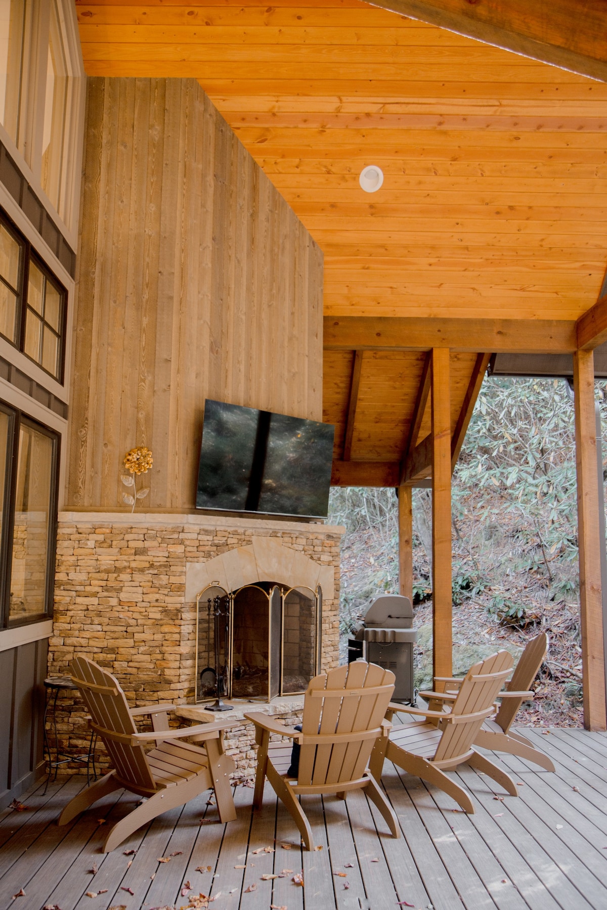 Glen Falls Luxury Cabin