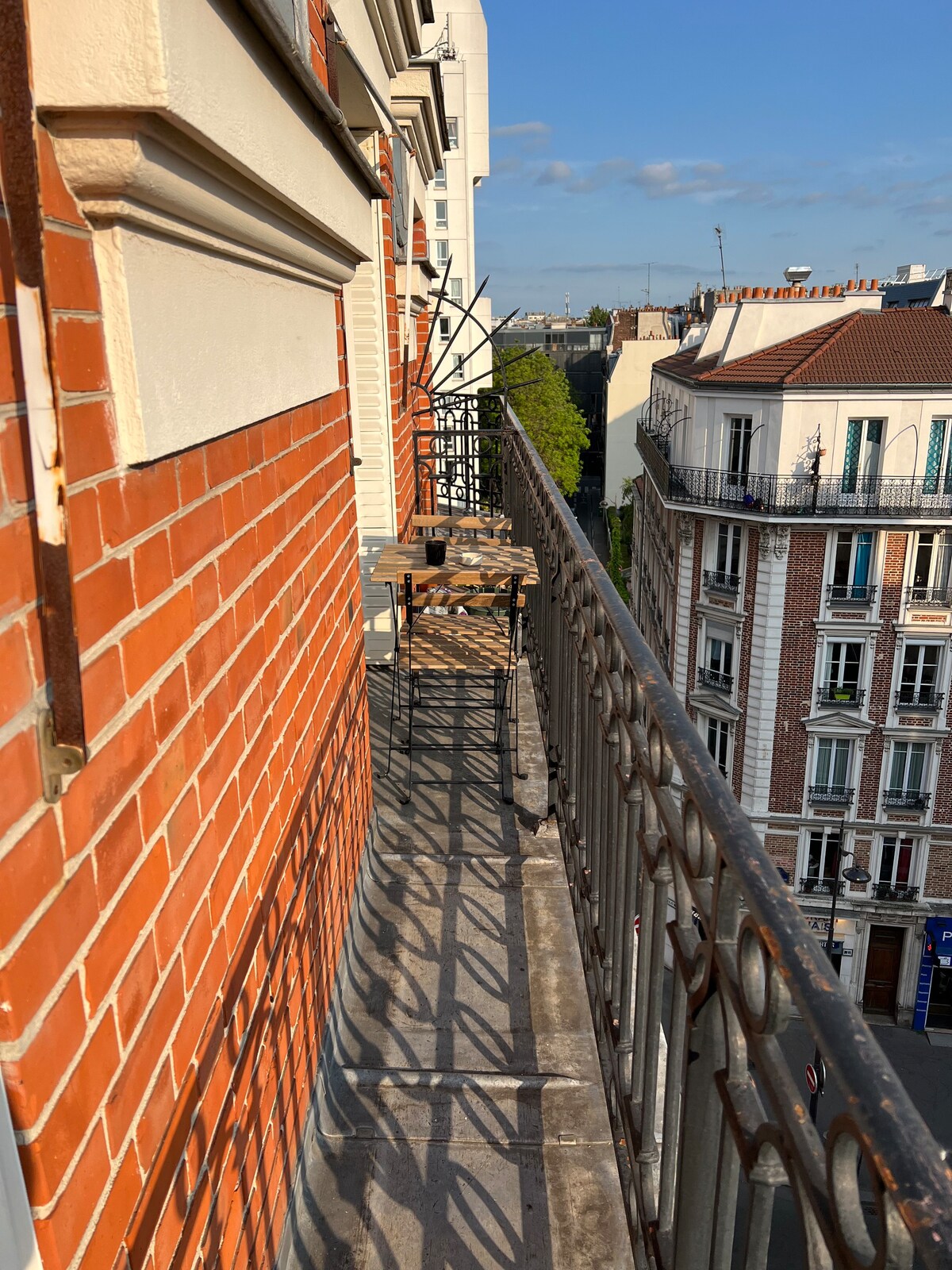 Grand Appartement avec balcon Paris Plaisance