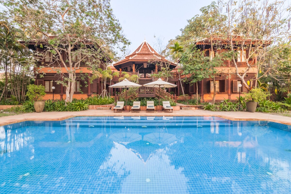 Athakon House -Traditional Style 4 Bedrooms Villa