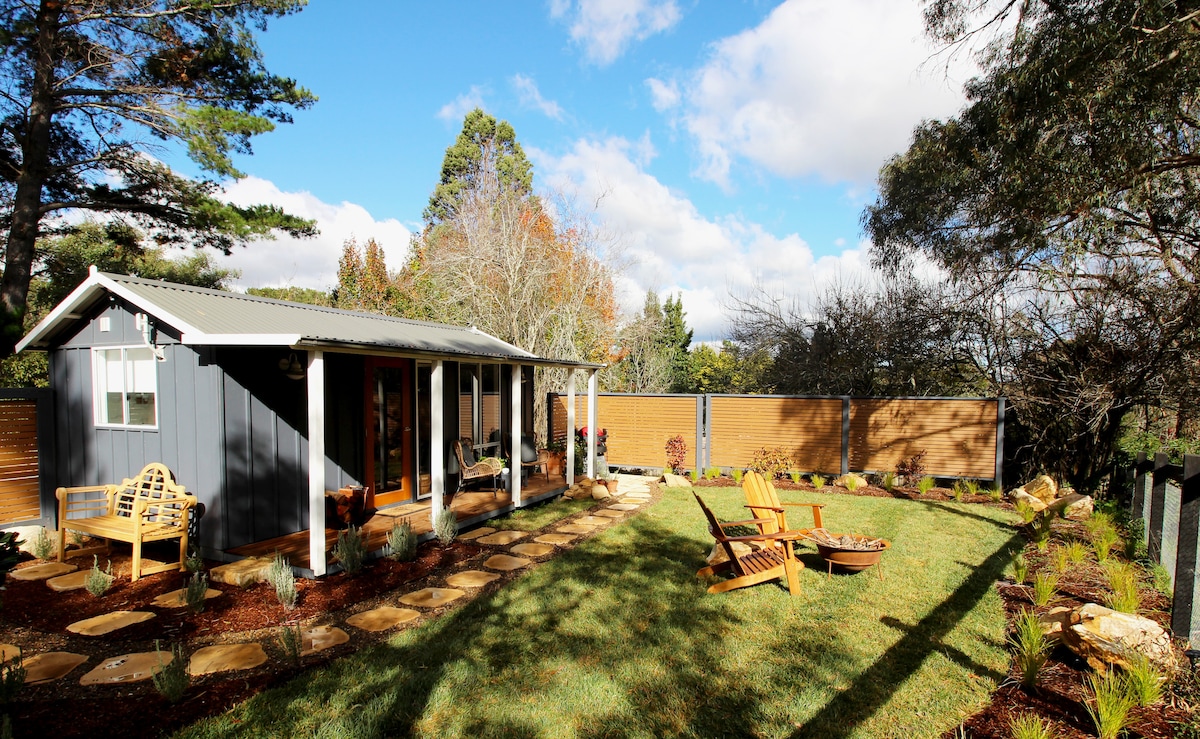 Kangaroo Cabin - Luxurious Simplicity in Berrima