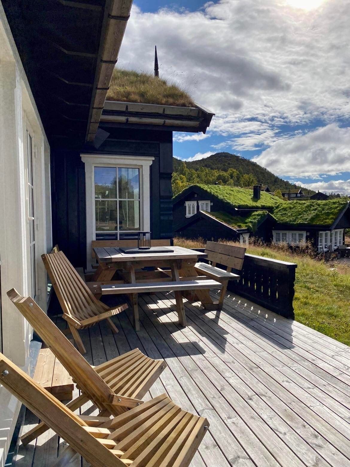 Solrik hytte m/utsikt, 5 soverom og 2,5 bad
