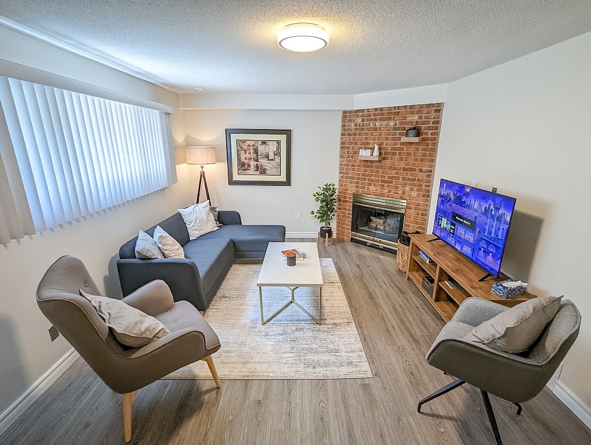 Modern 2 BDR Guest Suite in St Catharines Niagara