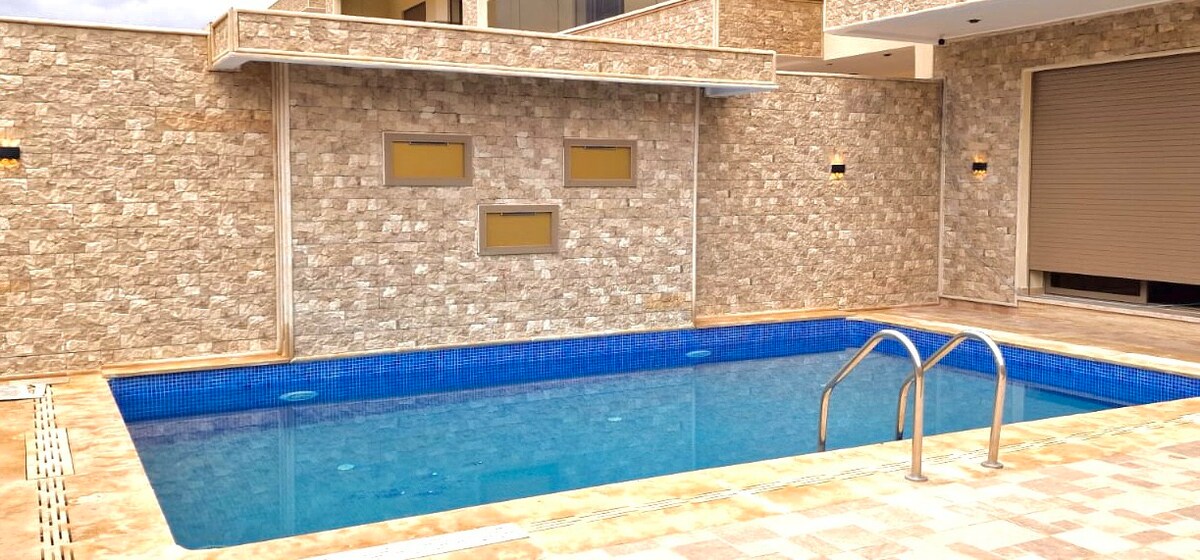 Villa haut de gamme avec piscine