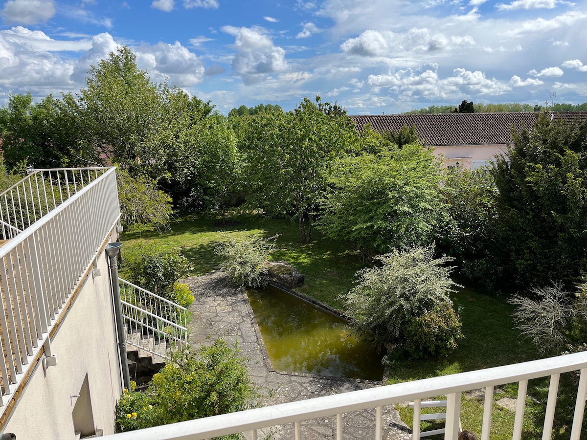 Agréable appartement dans maison de ville