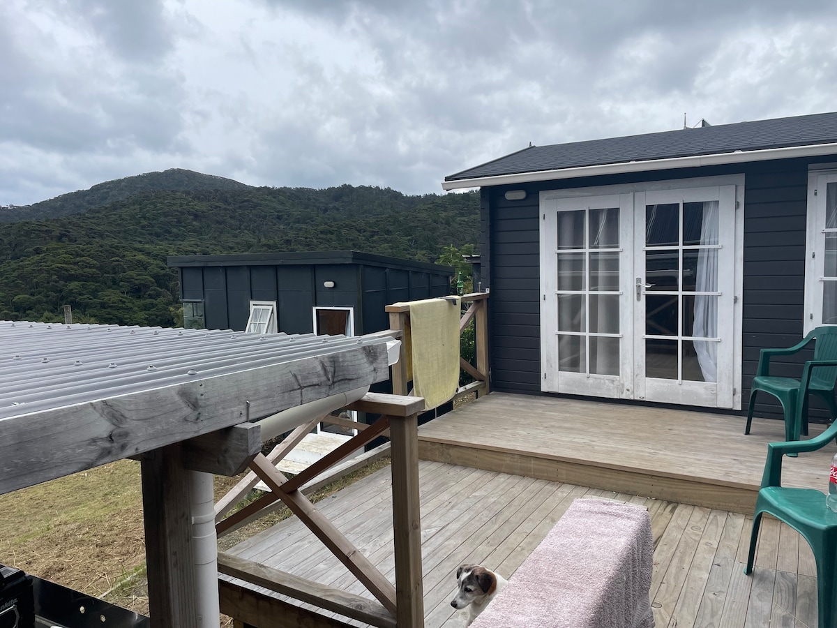 Great Barrier Island Holiday Cabinns