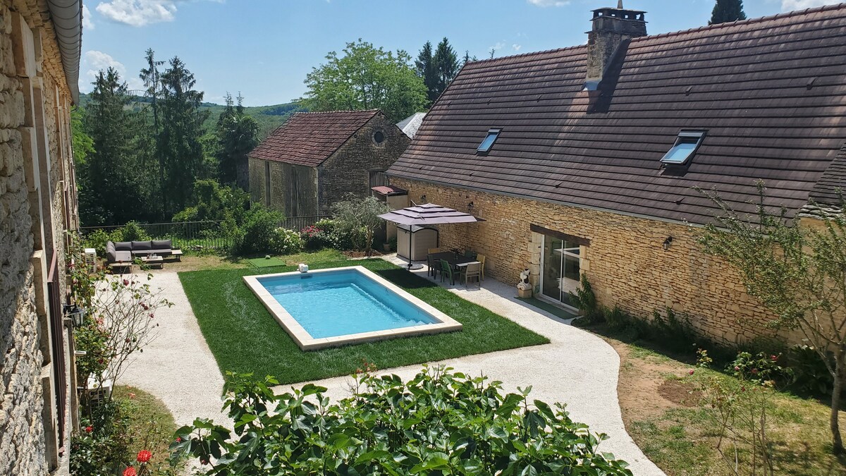 Gîte 6 à 12 pers piscine Sarlat Perigord Dordogne