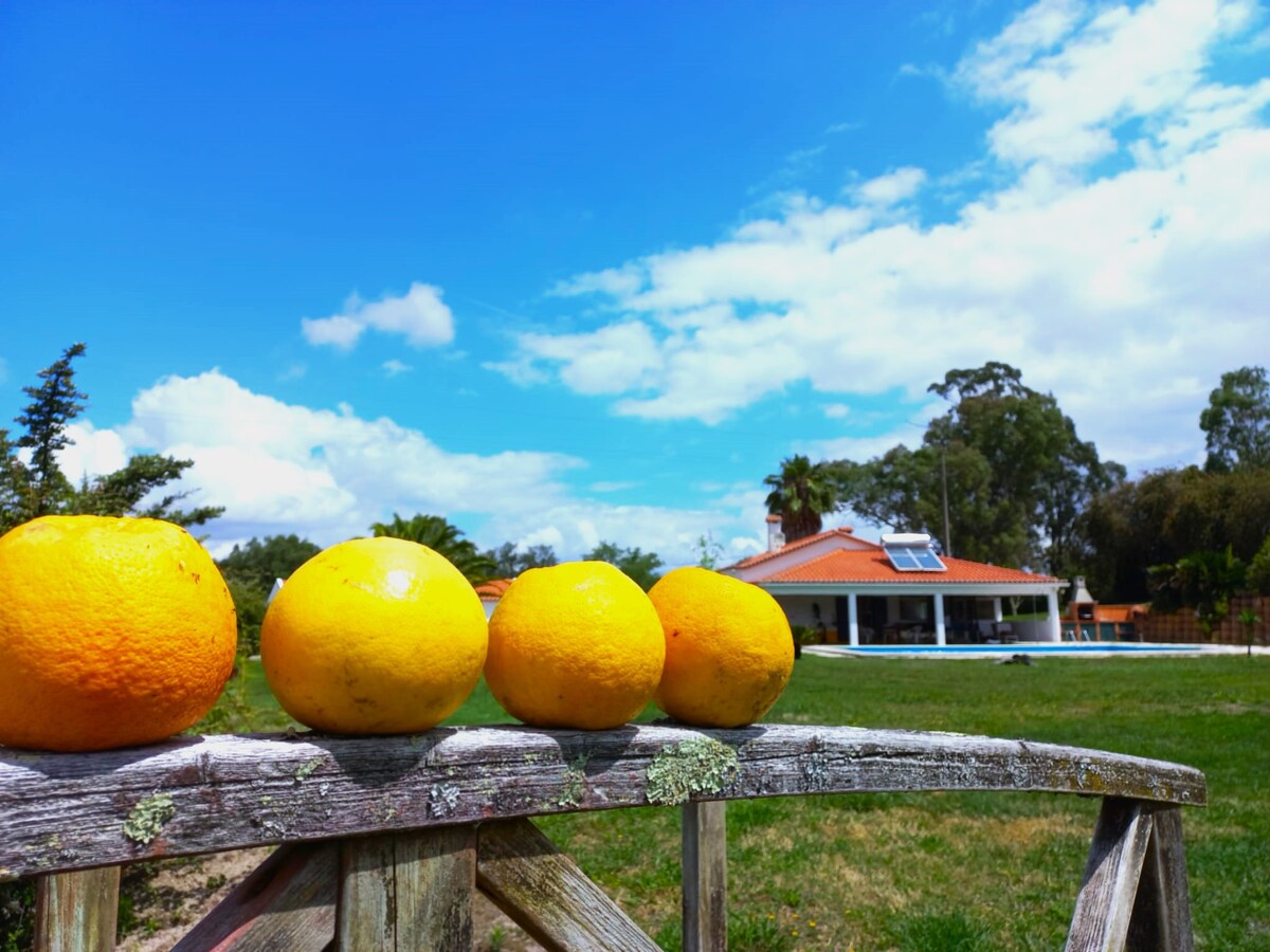 Countryside Quinta Pomelo w/ private pool