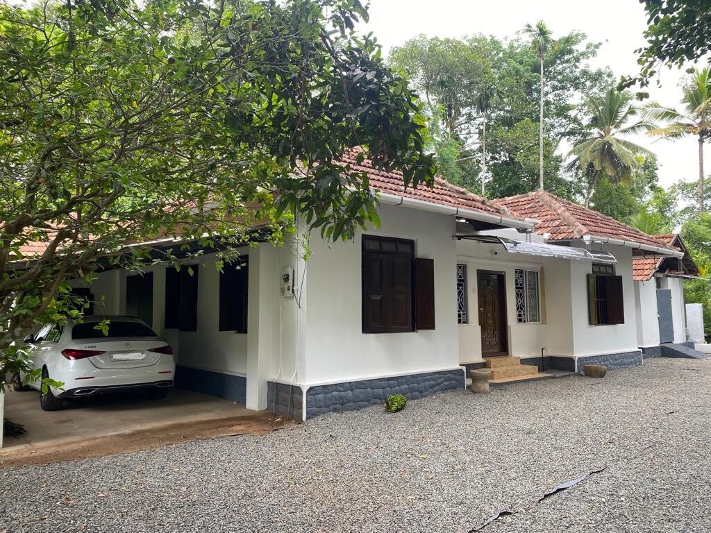 Puthukkeril Heritage Home