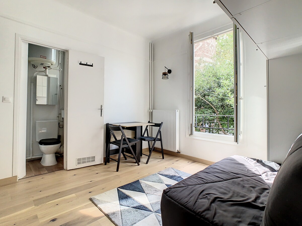 漂亮安静的单间公寓，靠近巴黎，无线网络/电视