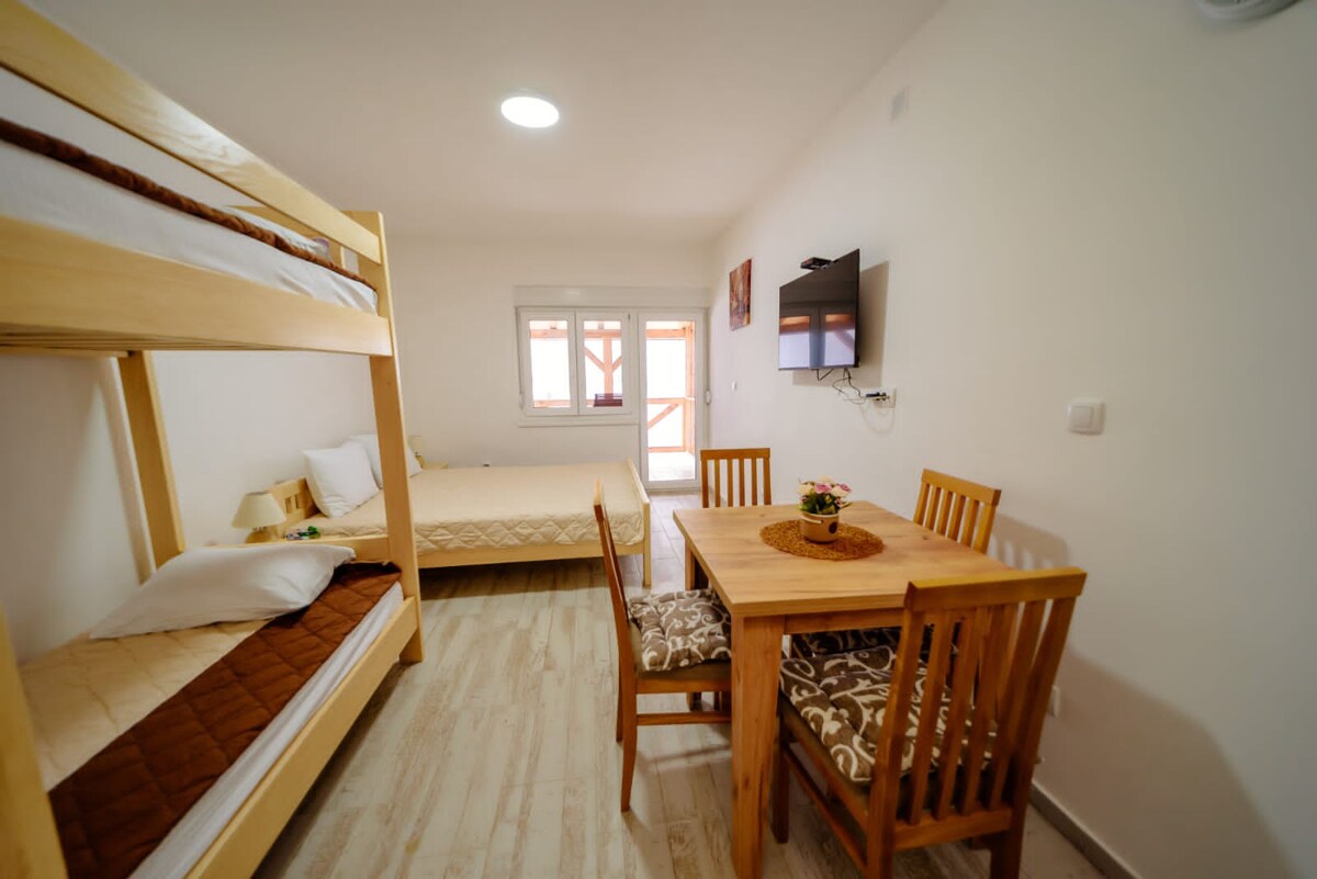 Apartman Sarovic 2