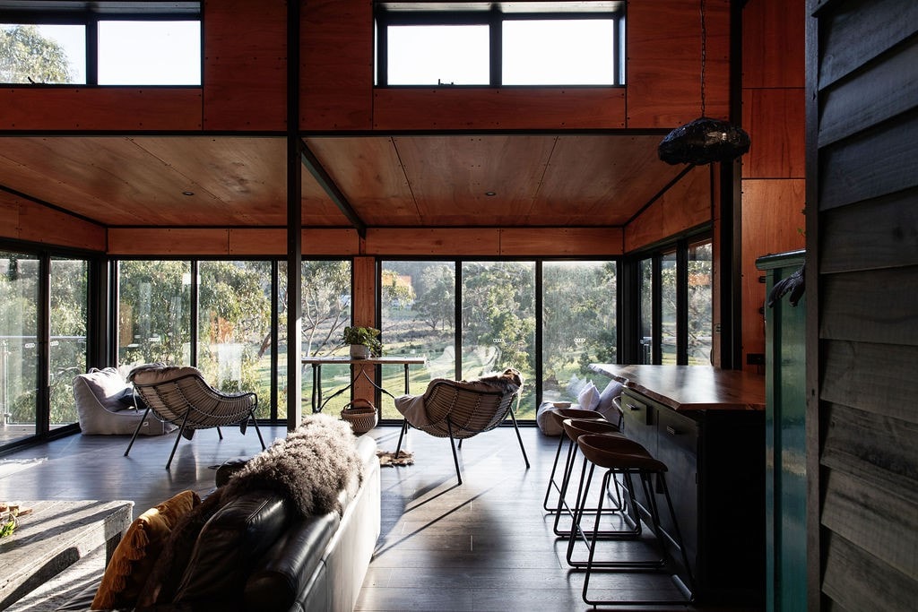 A Tranquil Beach Retreat Set Amidst the Treetops
