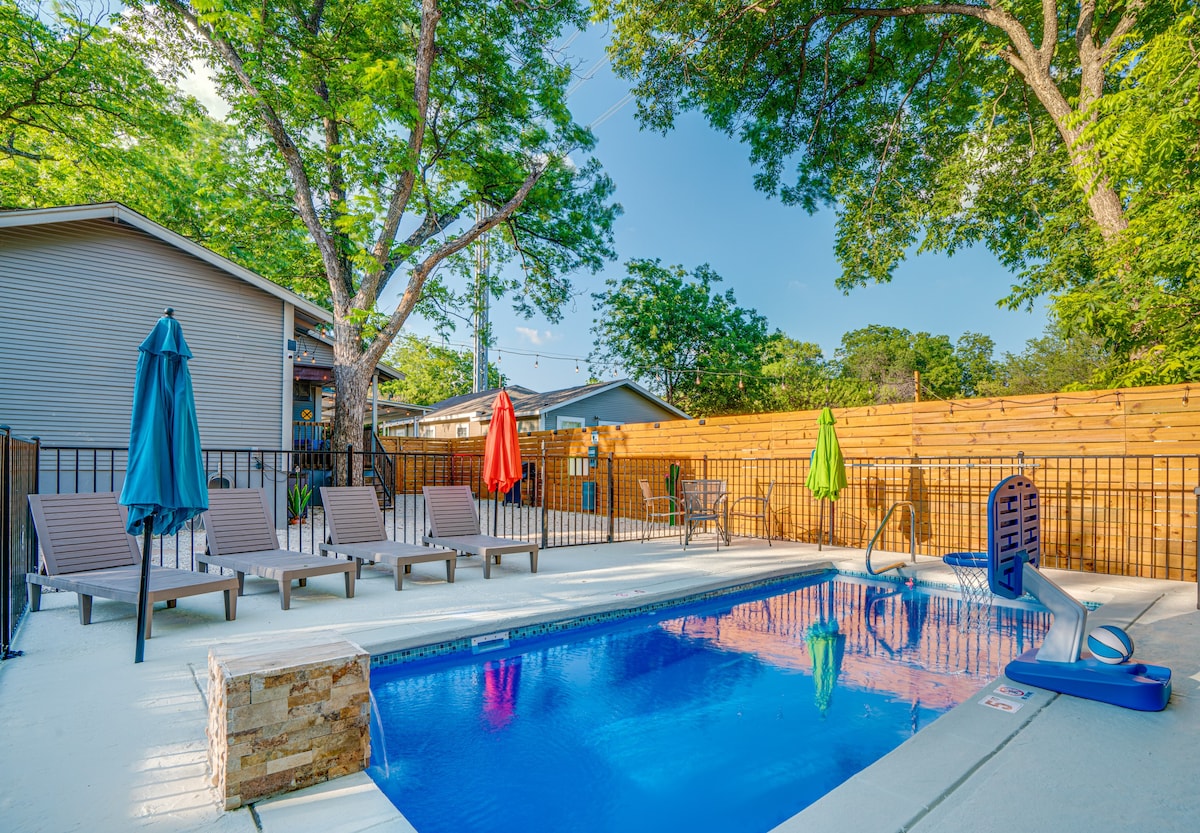 Magnolia Station: Heated Pool! Family Fun DT!