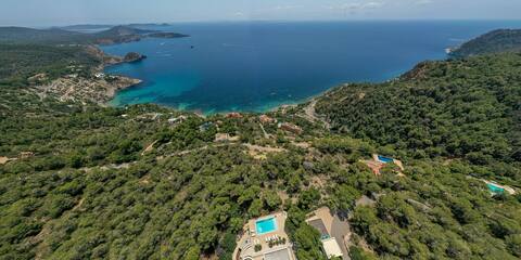 Azul Bay