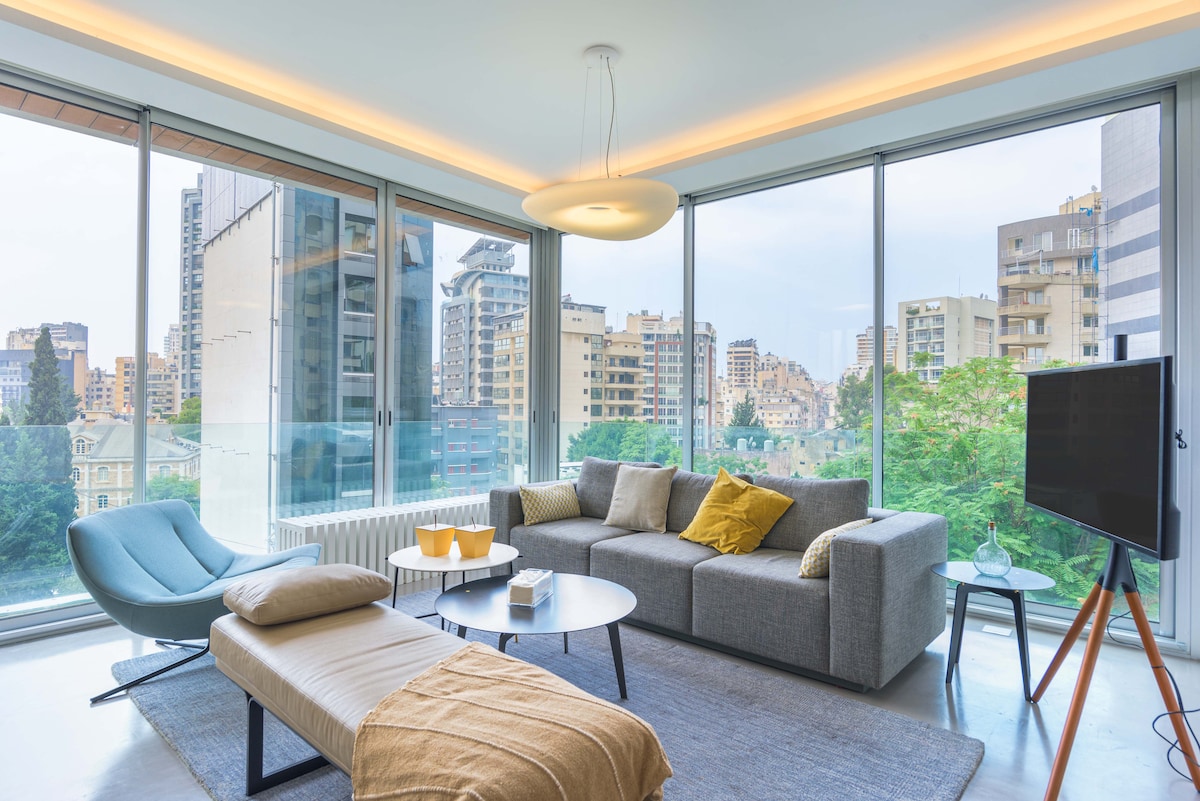 CH ® - Le Cinq - 2BR Achrafieh