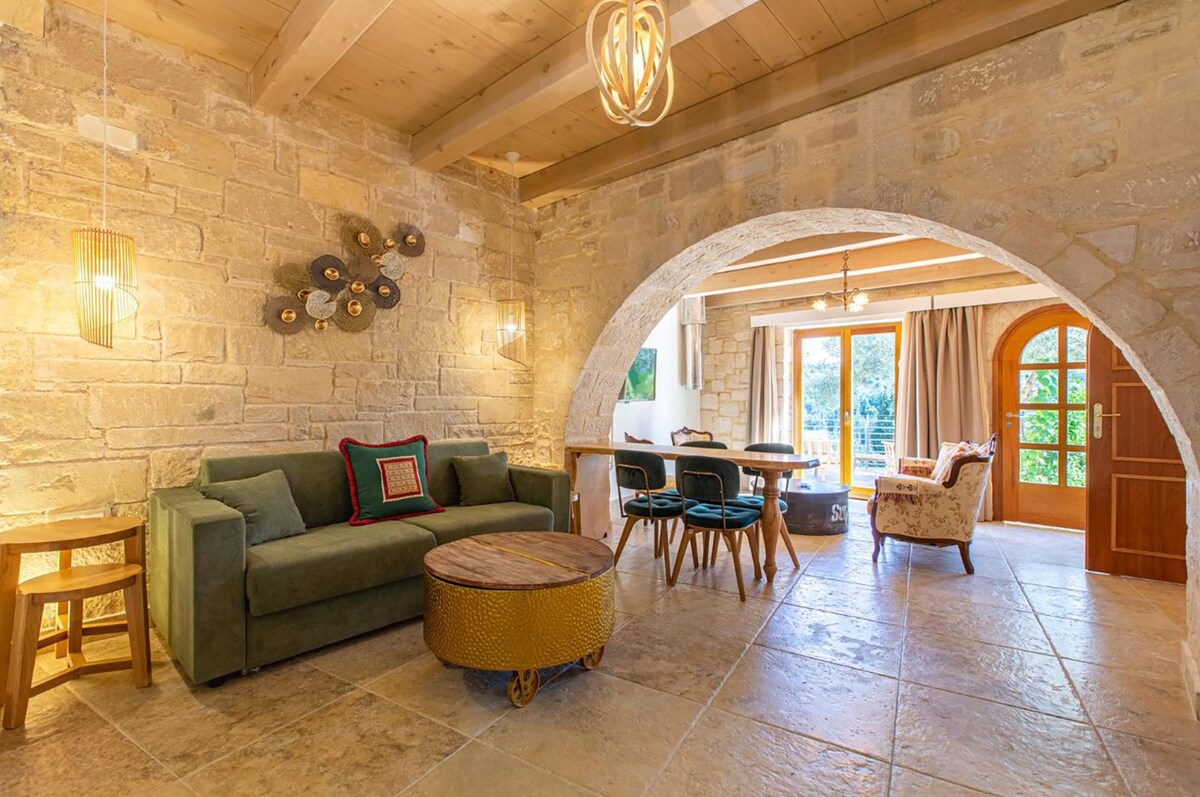 "NEW" The Architect's House - Chania, Crete