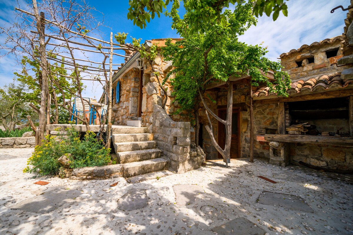 Nazaret cottage on Krk island