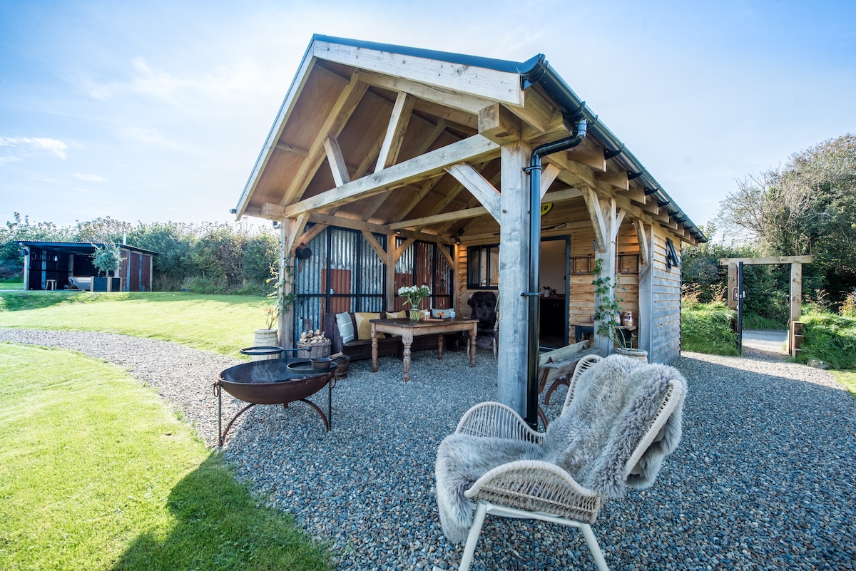 The Nook, Eglwyswrw, Pembrokeshire, West Wales