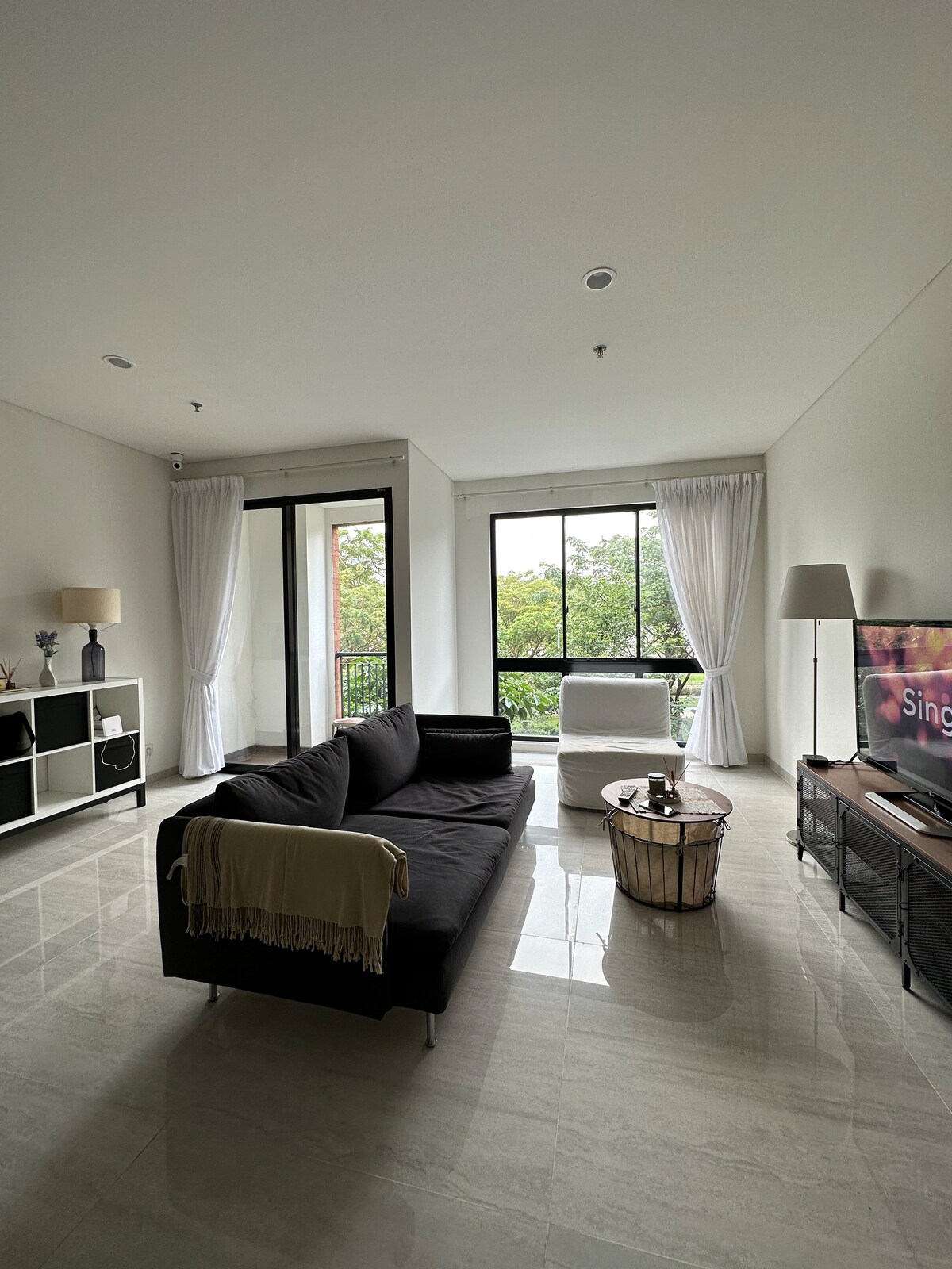 Elegant Home Relax - Lloyd Apartment Alam Sutera