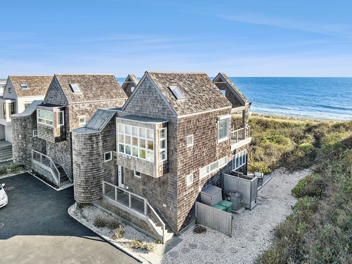 Oceanfront Home Downtown Montauk