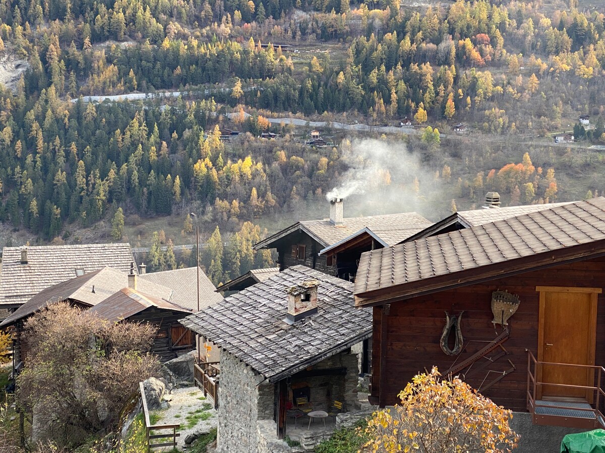 Chalet-raccard historique de charme