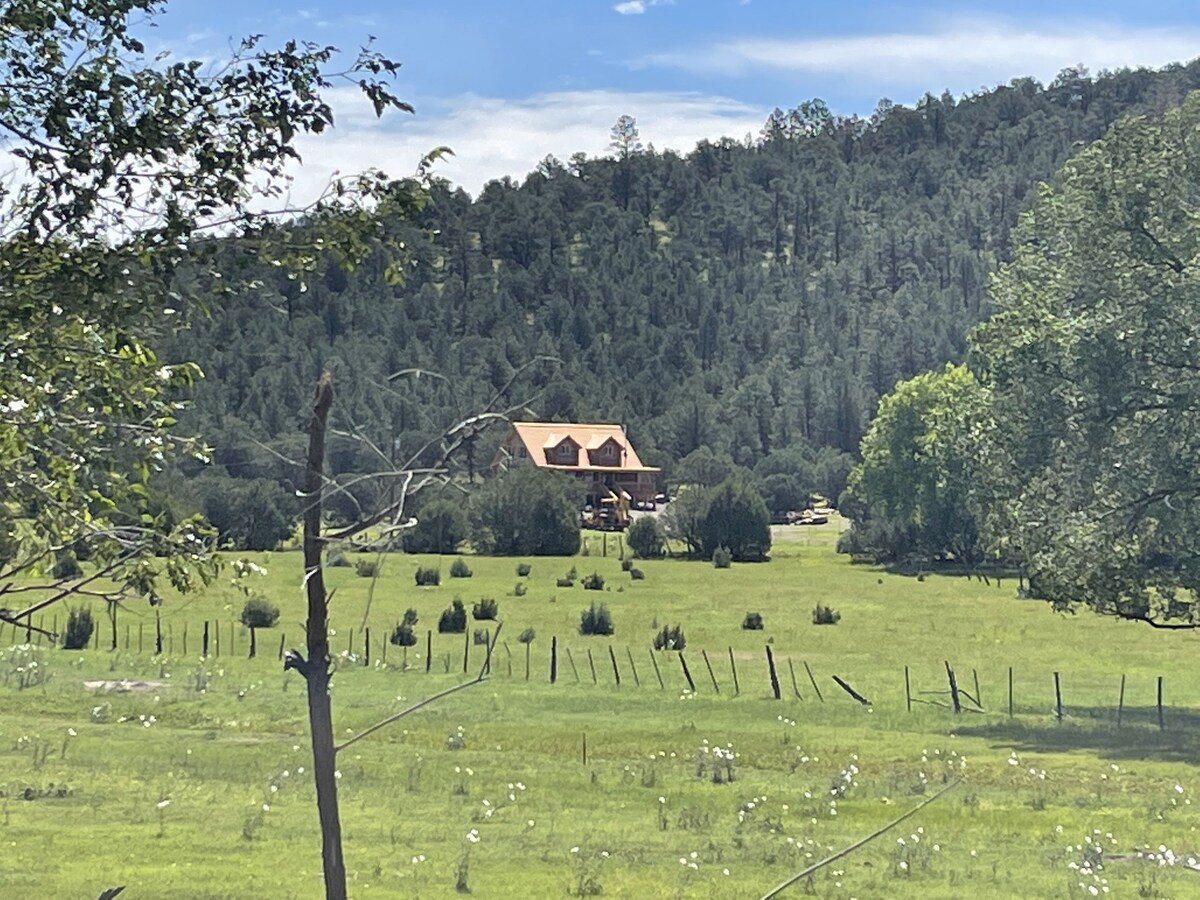 Aragon Hunting Lodge