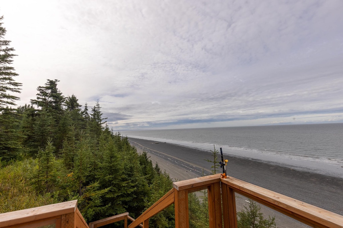 Ocean Bluff Alaska Moose Room