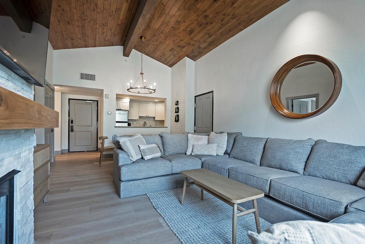 3014 • 4-Star Zermatt King Villa-Remodeled!