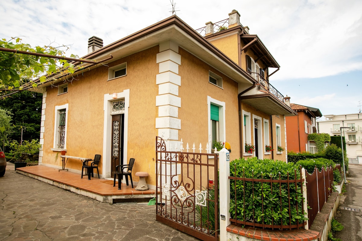 Villa storica Eleonora, centro storico