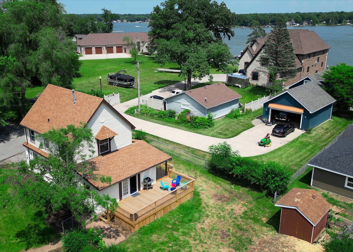 The Gray Warbler single family lake view home