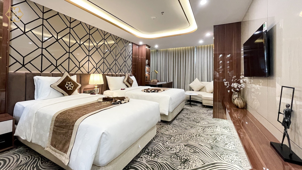 Superior Room in Vinh City