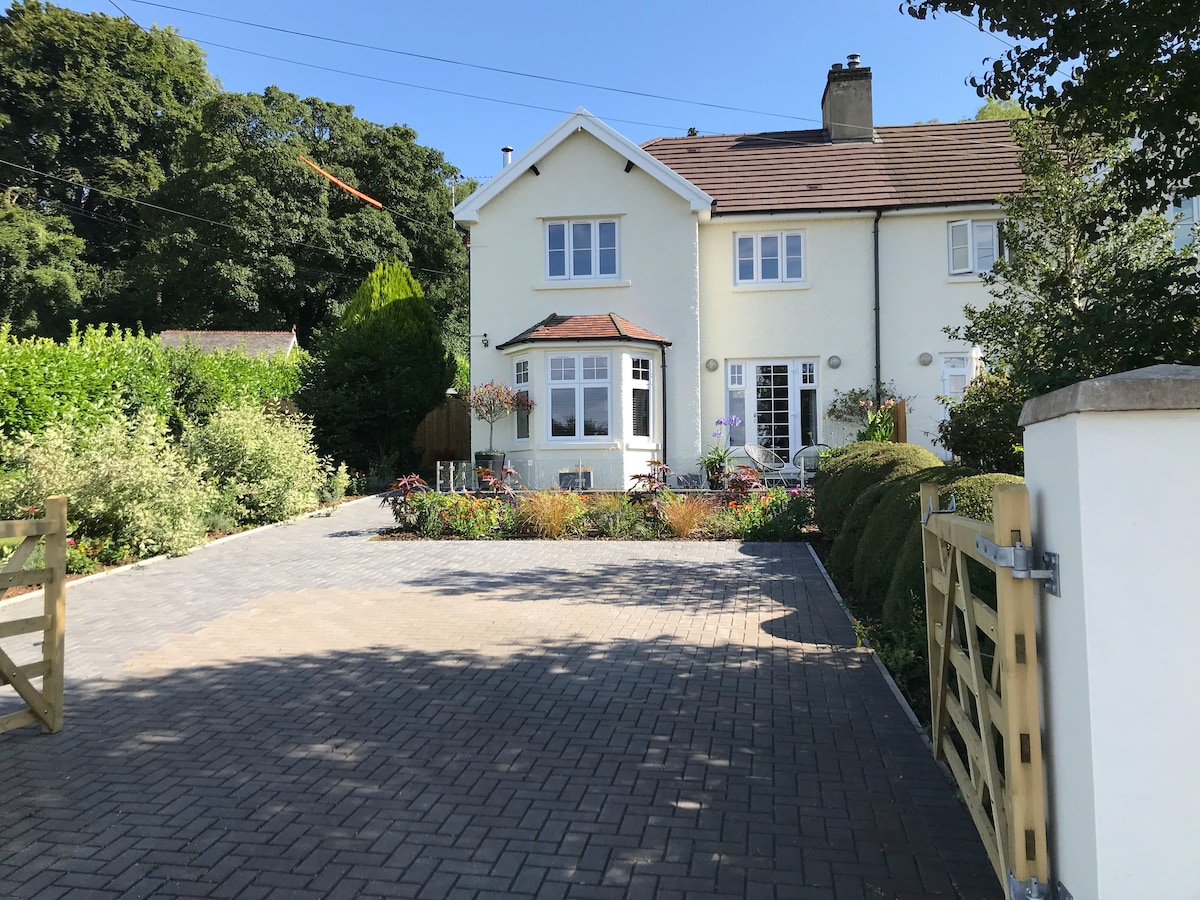 Stylish family home in Creigiau, near Cardiff