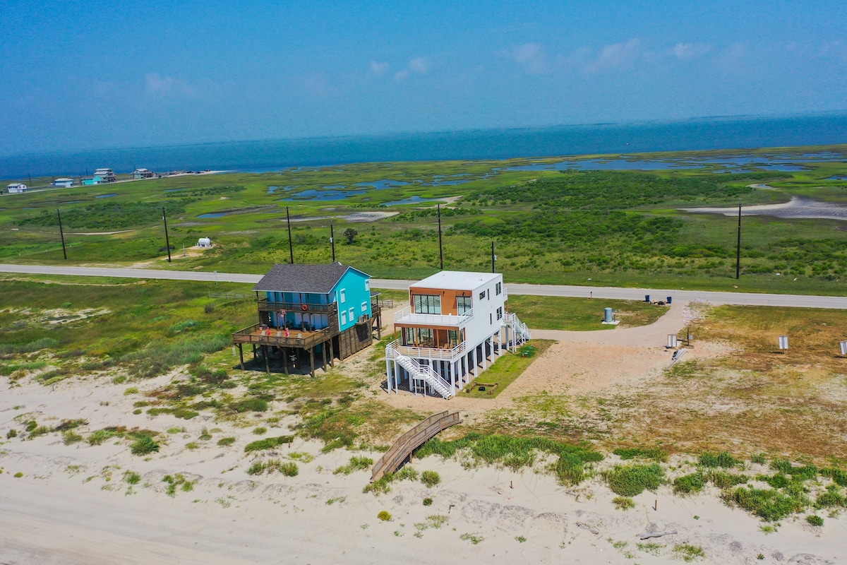 Danya's Retreat| Surfside Beachfront| 2023 Build