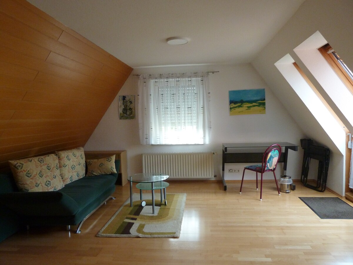 Zimmer mit eigenem Balkon in Schorndorf