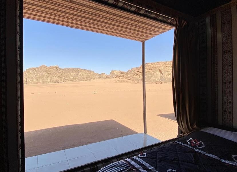 Serviced tent in Wadi Rum — wifi, buffet breakfast
