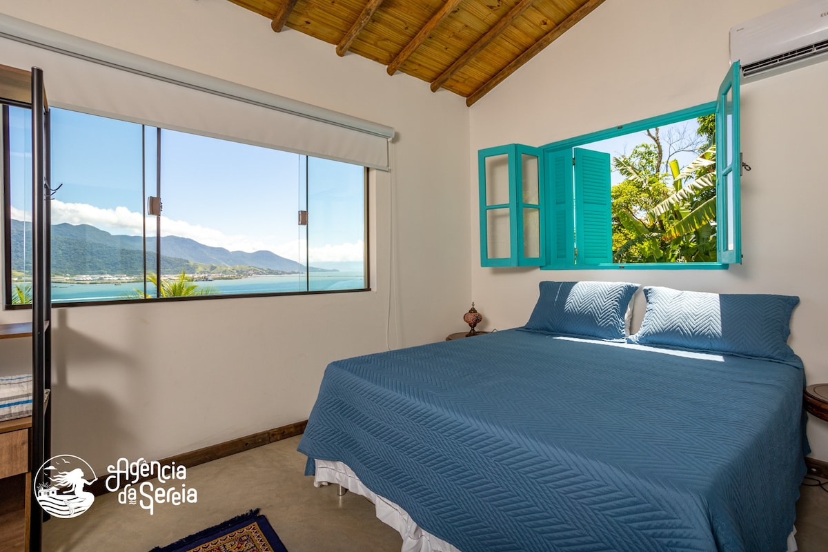 公寓内的美丽房源，可欣赏Ilha das Cabras的美景