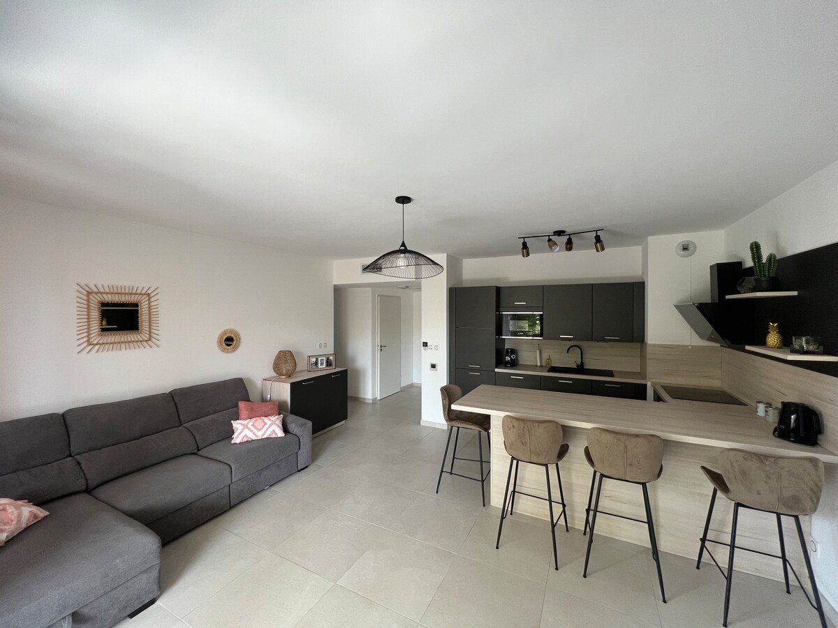 Appartement neuf 77 m2  : 2 chambres et terrasse