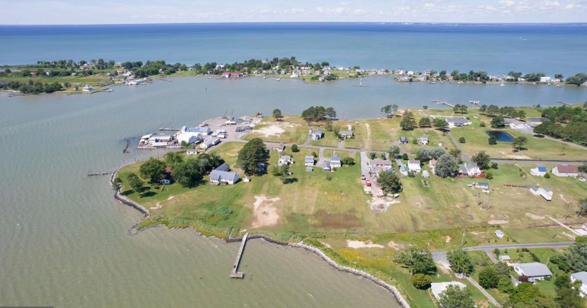 Waterfront Farmhouse, Hoopers Island, MD.