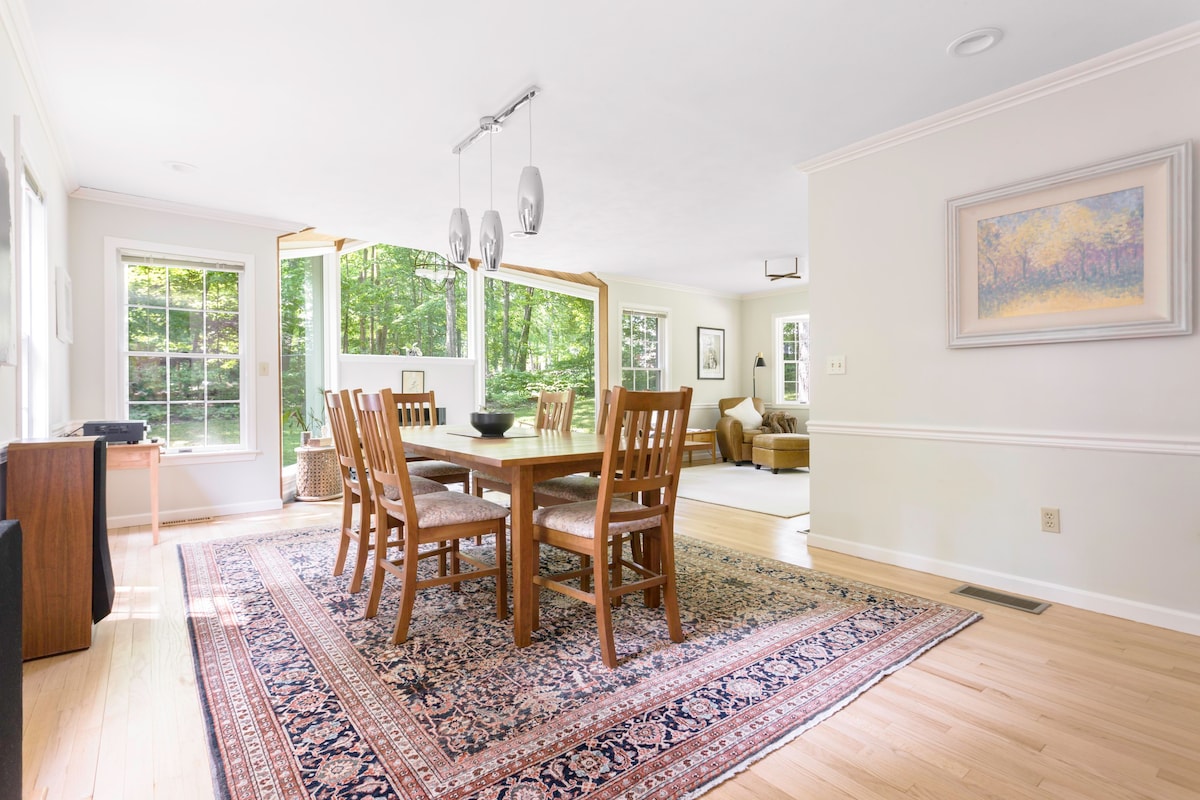 Stylish Modern Home, 4-Bedroom, Madison CT