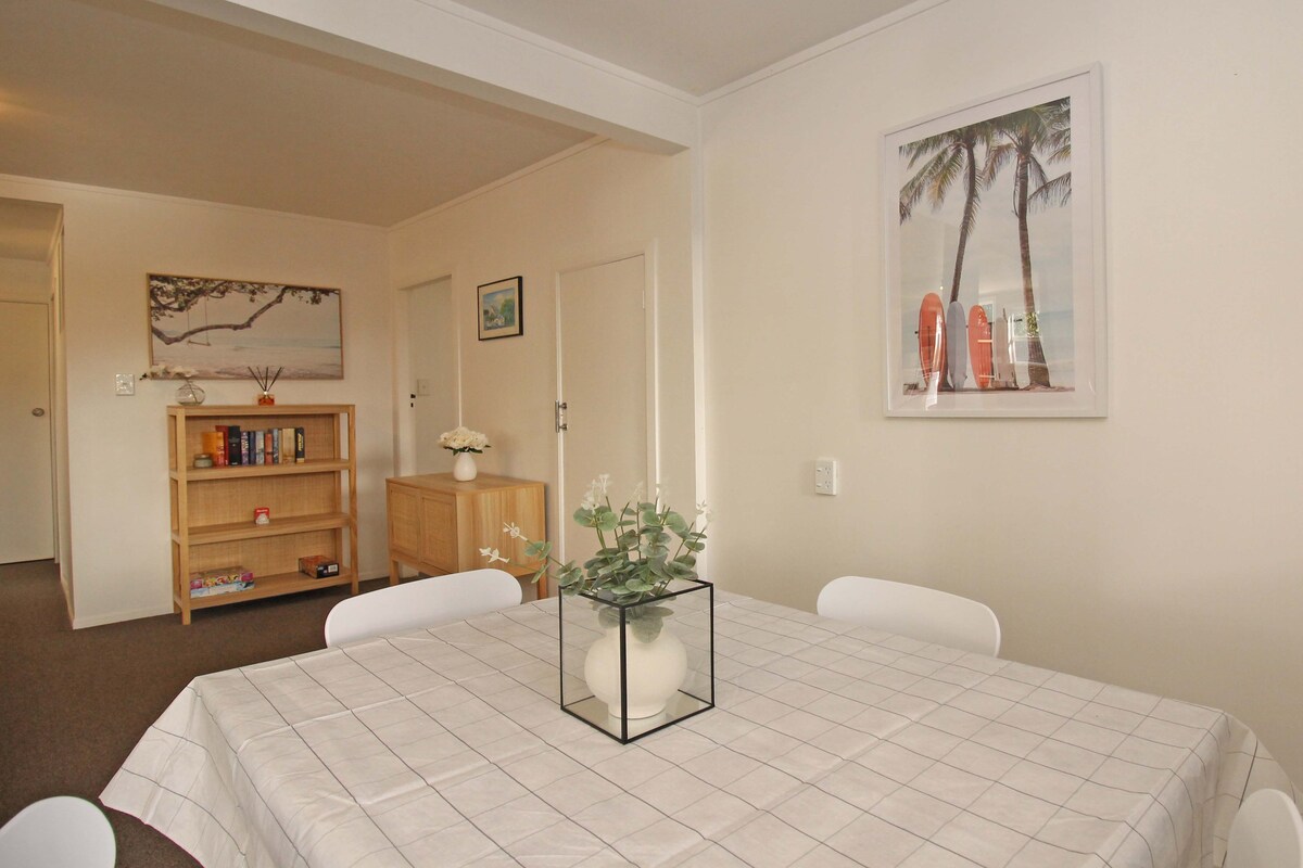 Central 2 bed Apartment in Kingsland Villa